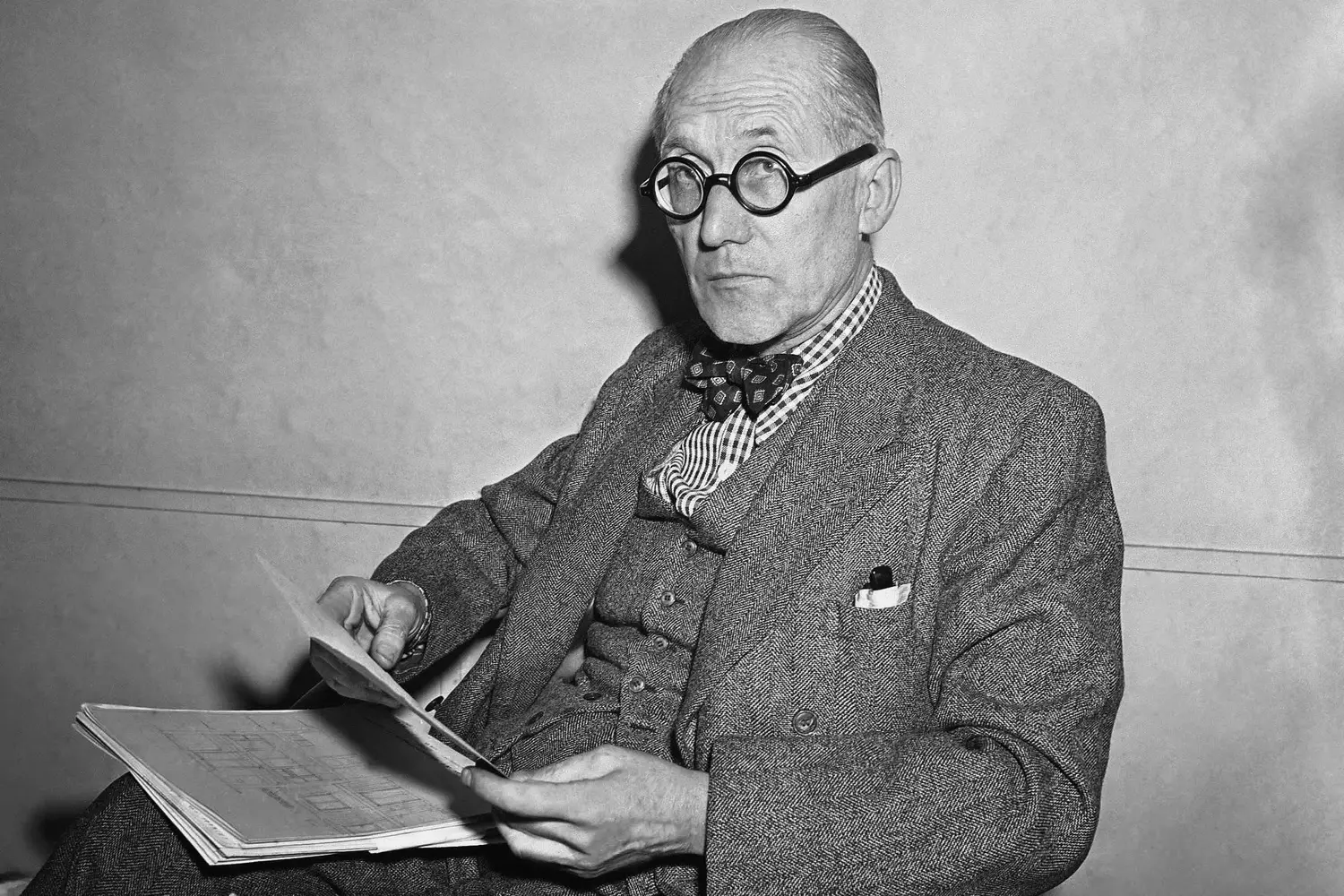 Marianne Jakobi, Mathilde Lavenu et Gwenn Gayet-Kerguiduff – « Le Corbusier : figure patrimoniale ? »